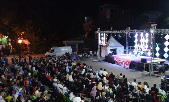 Sétif : lancement des 1res Journées nationales du One Man Show - Réveil d'algérie