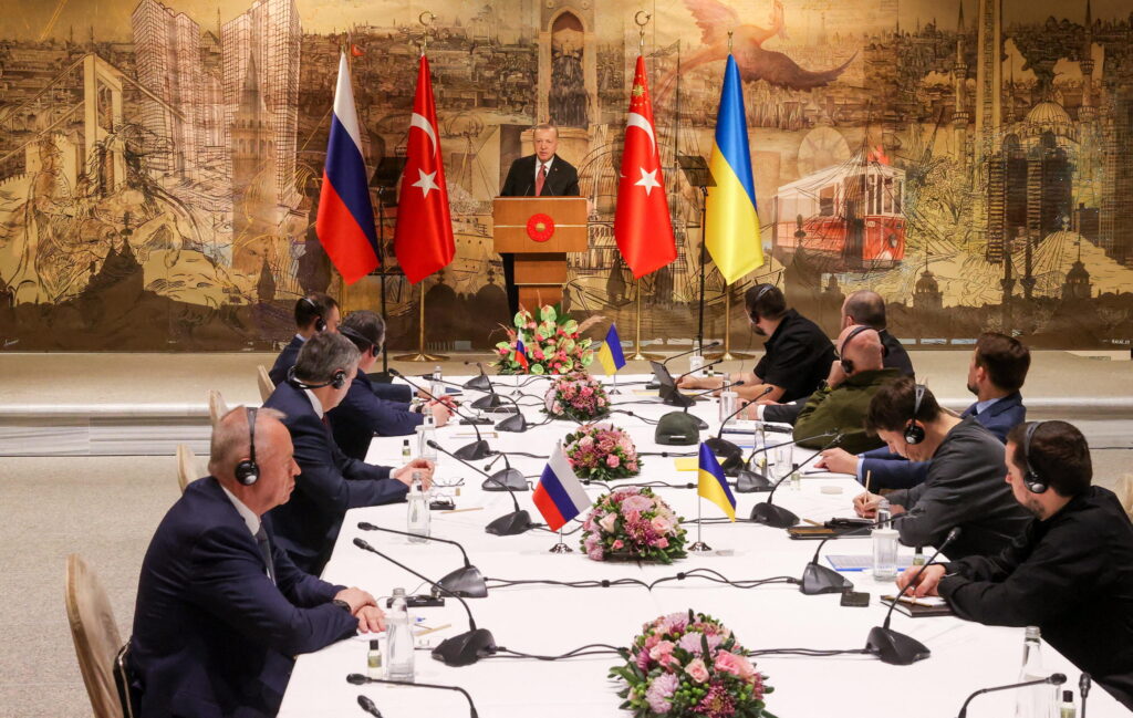 Nouveau round de négociations entre la Russie et l’Ukraine à Istanbul : Quelles perspectives ? - Réveil d'algérie