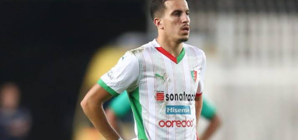 Akram Bouras quitte le MC Alger pour Levski Sofia - Réveil d'algérie
