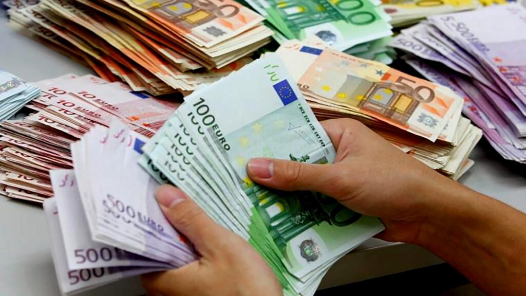 L’euro poursuit-il sa montée ? Découvrez les derniers prix des devises ce jeudi - Réveil d'algérie