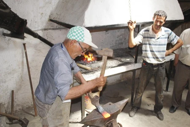 Tizi Ouzou : le village Ihidoussen organise la fête de la forge - Réveil d'algérie
