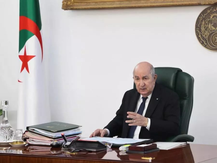 Transport public : Le président Tebboune lance le retrait des bus vétustes - Réveil d'algérie